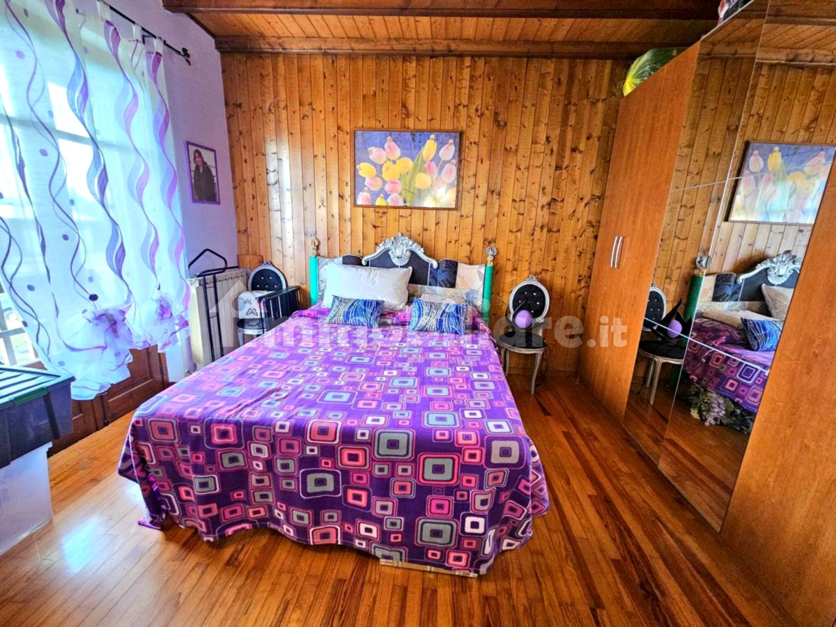 Māja Ziemeļitālijā ar plašu dārzu tikai 140 000 €