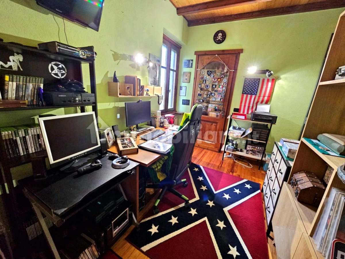 Māja Ziemeļitālijā ar plašu dārzu tikai 140 000 €