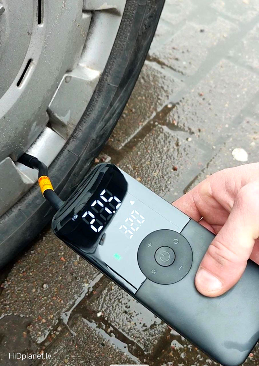 Portatīvs akumulatora auto kompresors riteņiem