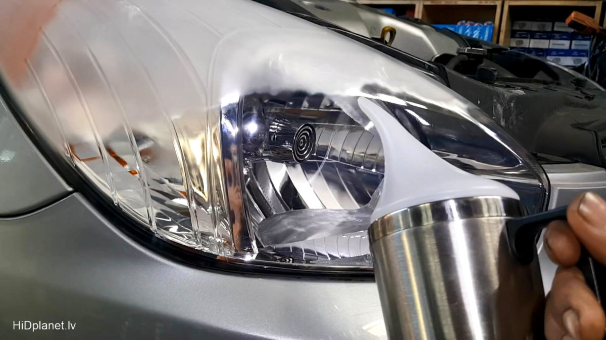 Komplekts lukturu caurspīdīgumu atjaunošanai.