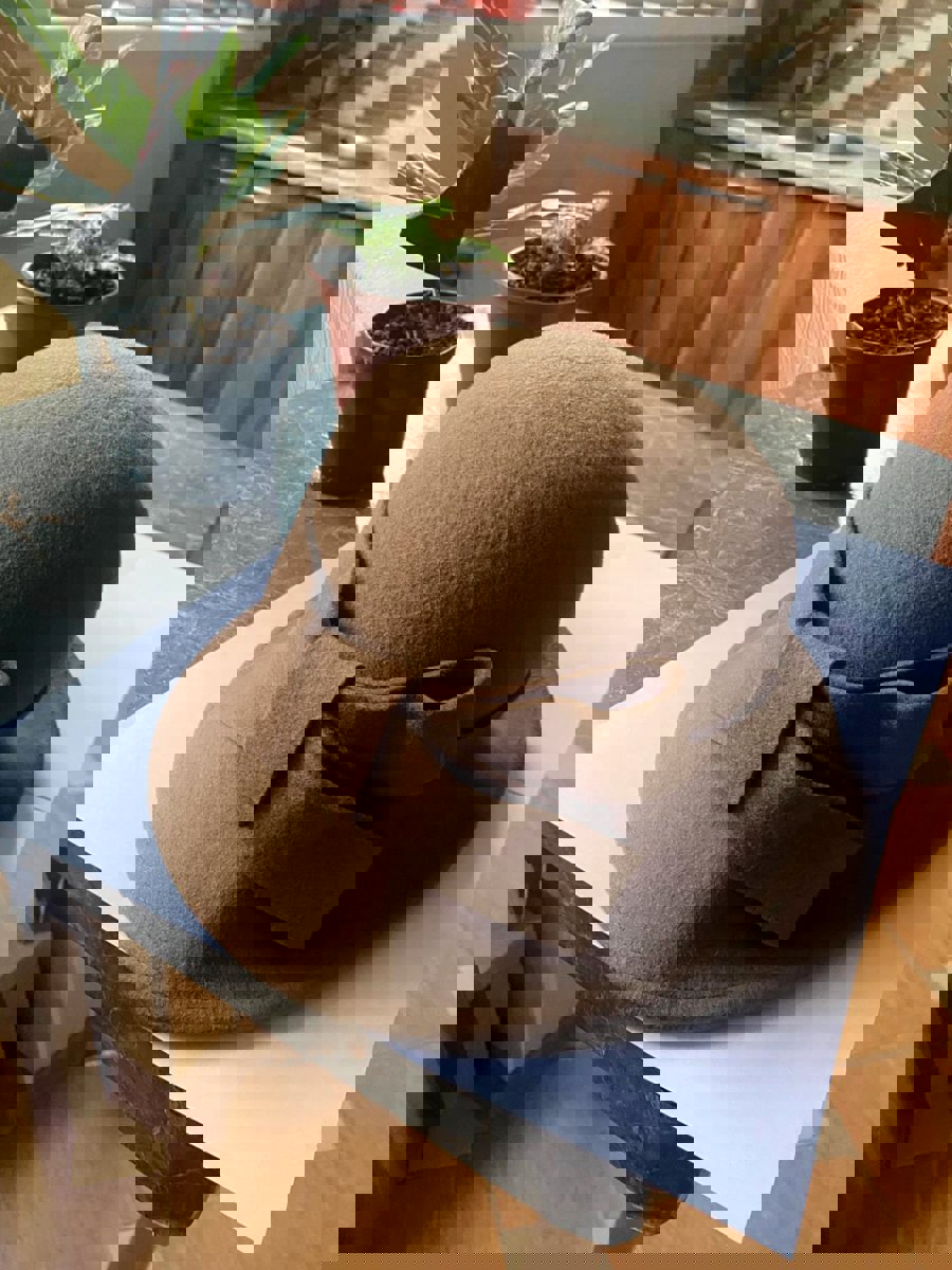 Элегантная женская шерстяная шляпа с полями – новая 