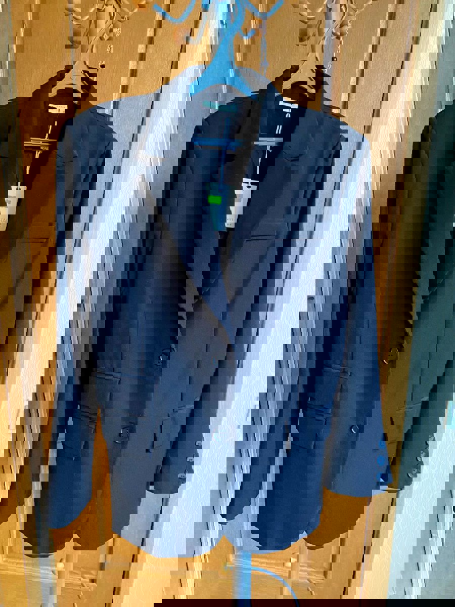 Новый черный оверсайз-пиджак My Star— стильная вещь!