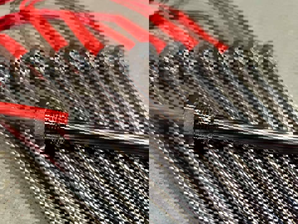 Aizdedzes svece - Свеча розжига