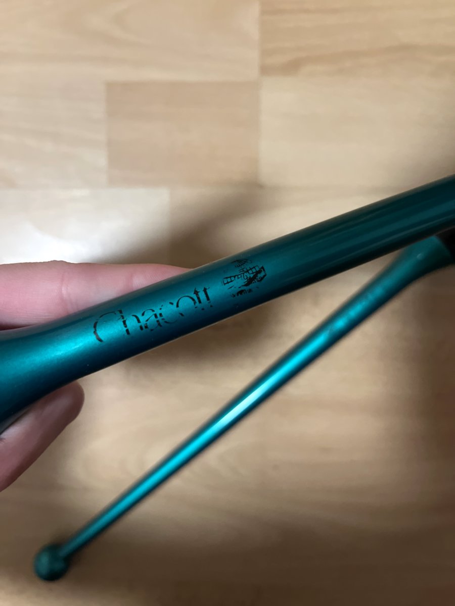 Булавы для художественной гимнастики.