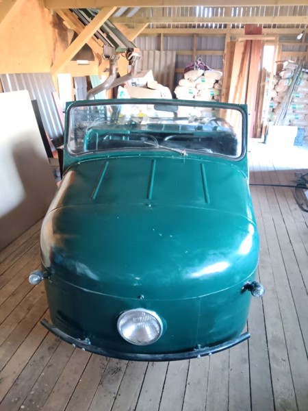 Pārdošanā atrestaurēts Padomju laiku auto "Ciklops" ar motoru Москва-М1А uz vienu cilindru (4 zirgspēki)