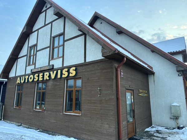 Administrators autoservisā