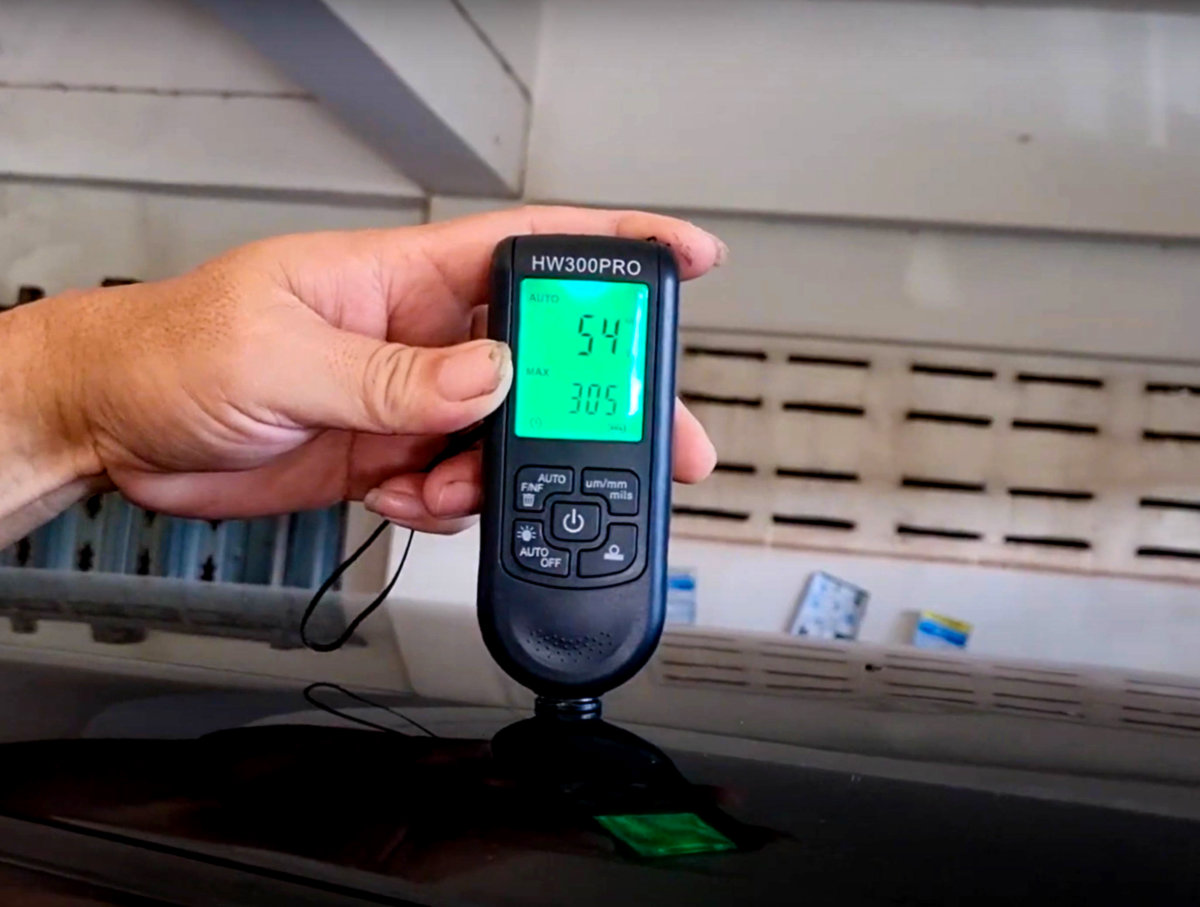 📏 Измеритель толщины краски HW-300 Pro — профессиональный толщиномер покрытий