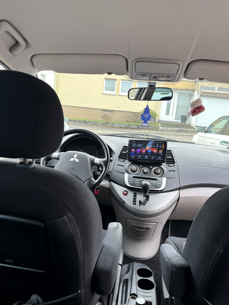 Mitsubishi Grandis 2.4 бензин коробка автомат