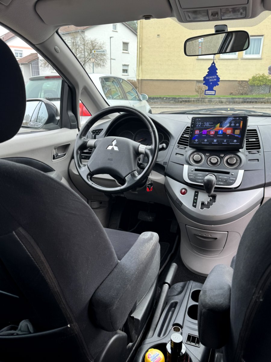 Mitsubishi Grandis 2.4 бензин коробка автомат